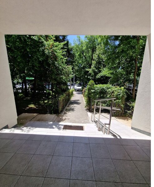 Tineretului, metrou, parc, la cheie.